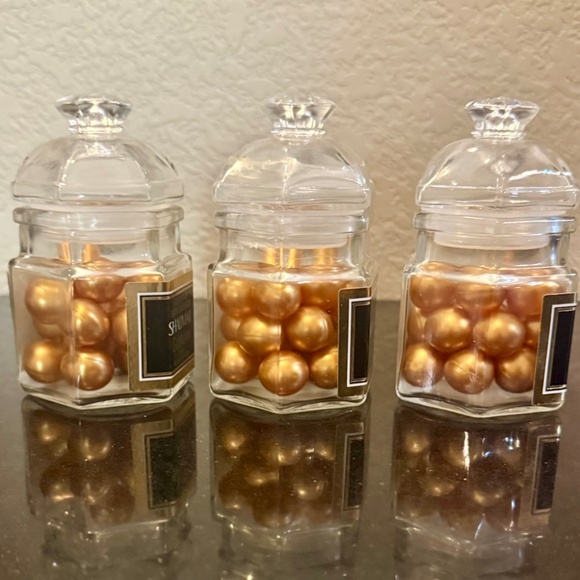 Guerlain Shalimar Soothing Bath Oil Beads  $ 58  EACH - Picture 3 of 3